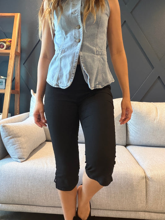 Low Waist Capri Pants