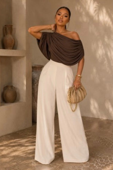 Drapled Off Shoulder Ruched Detail Bodysuit